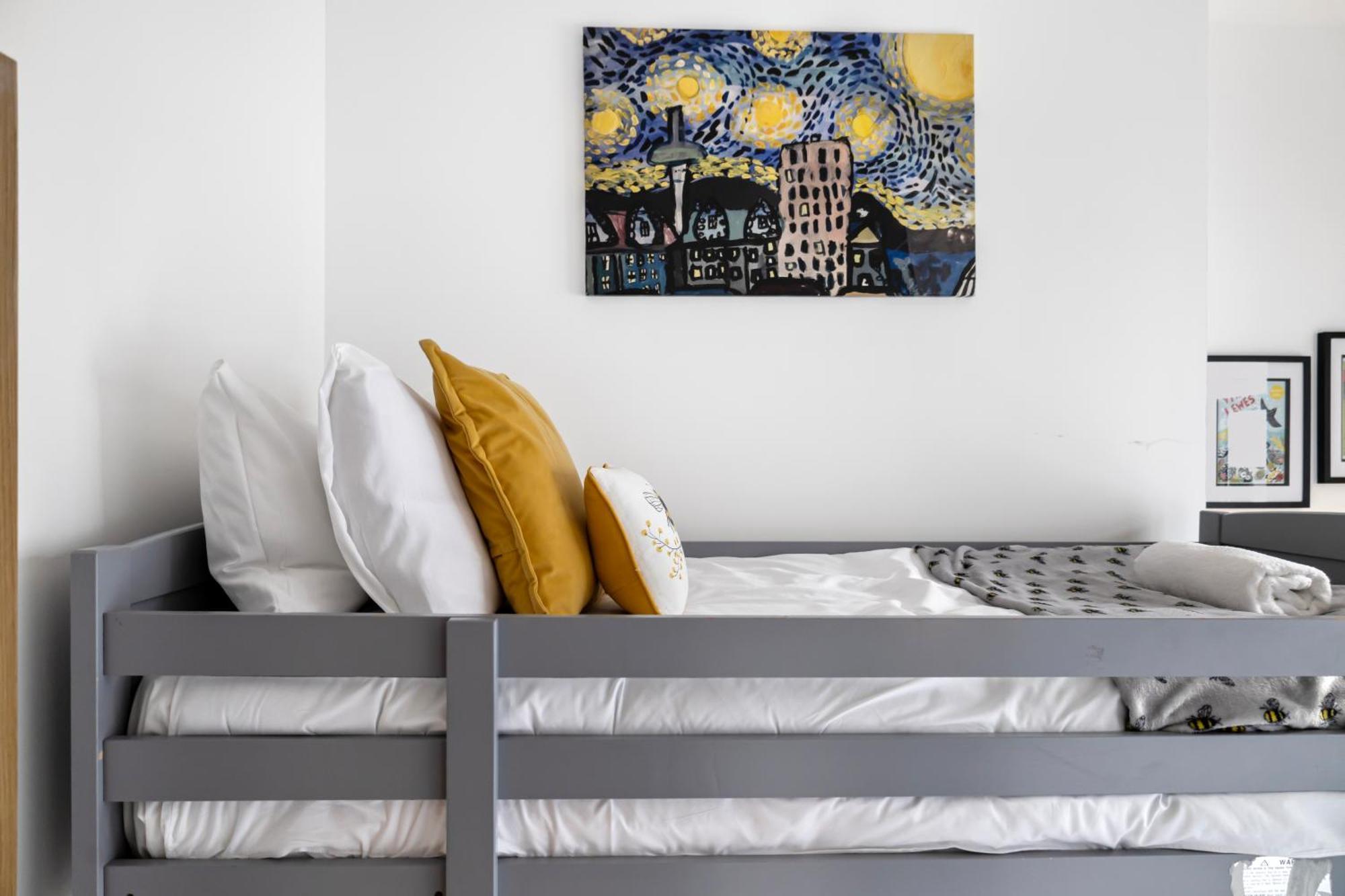 Queens Mile 1 With Free Parking By My Getaways Brighton Bagian luar foto